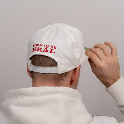 Bílá kšiltovka „BORN TO BE KRÁL“